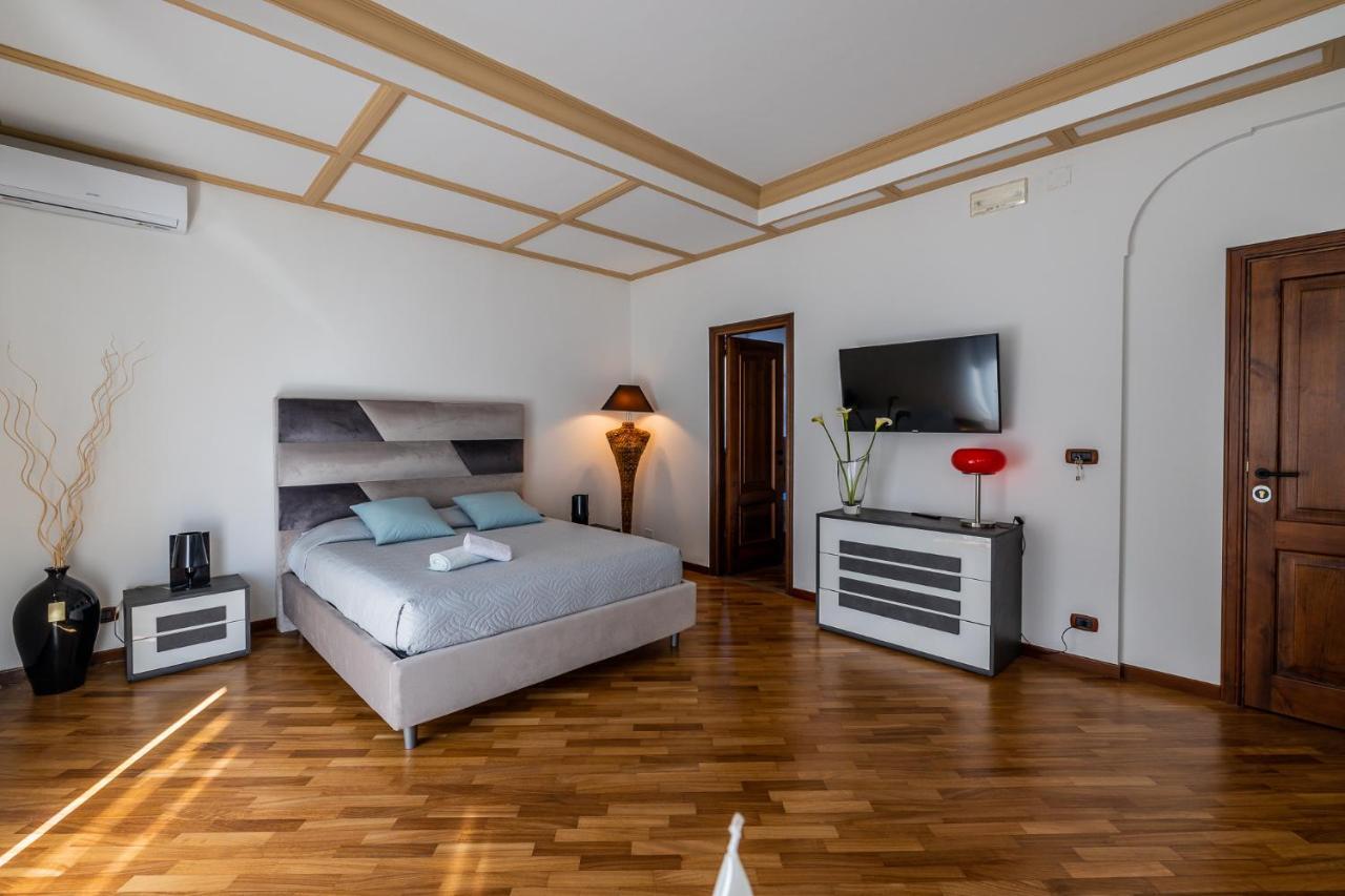 I Barcaioli Bed and Breakfast Giardini Naxos Eksteriør billede