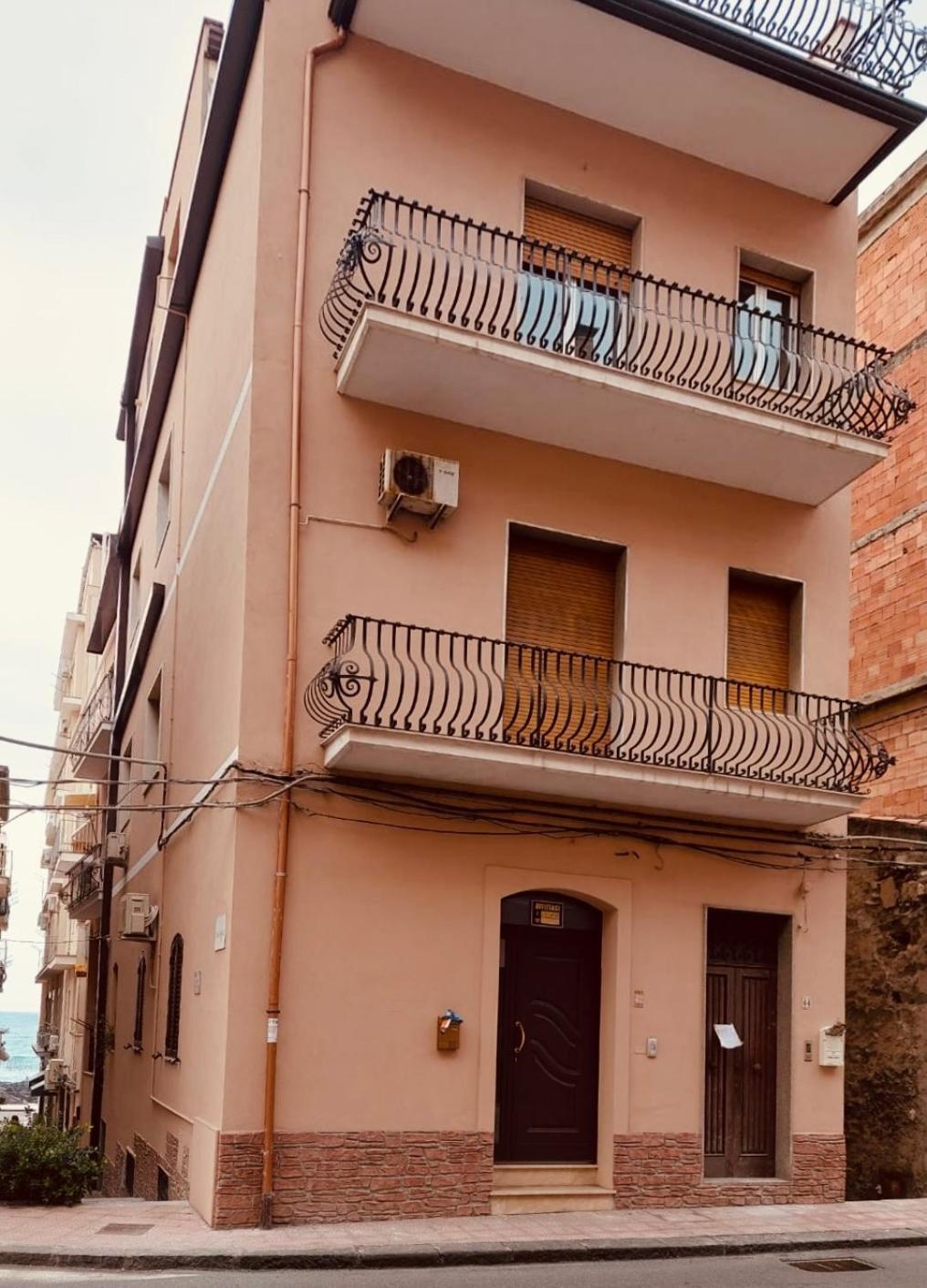 I Barcaioli Bed and Breakfast Giardini Naxos Eksteriør billede