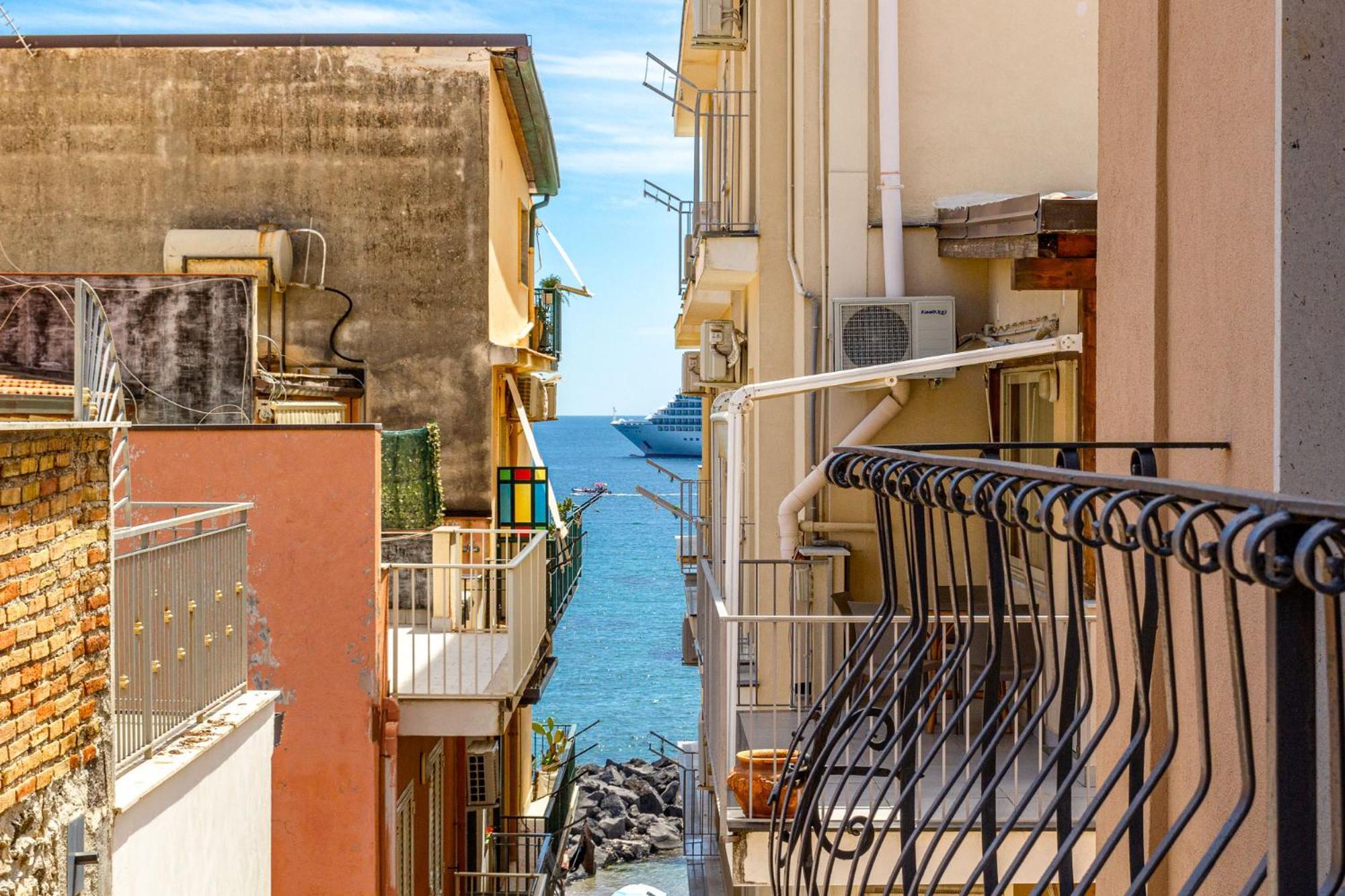 I Barcaioli Bed and Breakfast Giardini Naxos Eksteriør billede